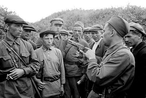 Hồ sơ mật: Làm thế nào một người lính Đức trở thành anh hùng Liên Xô?